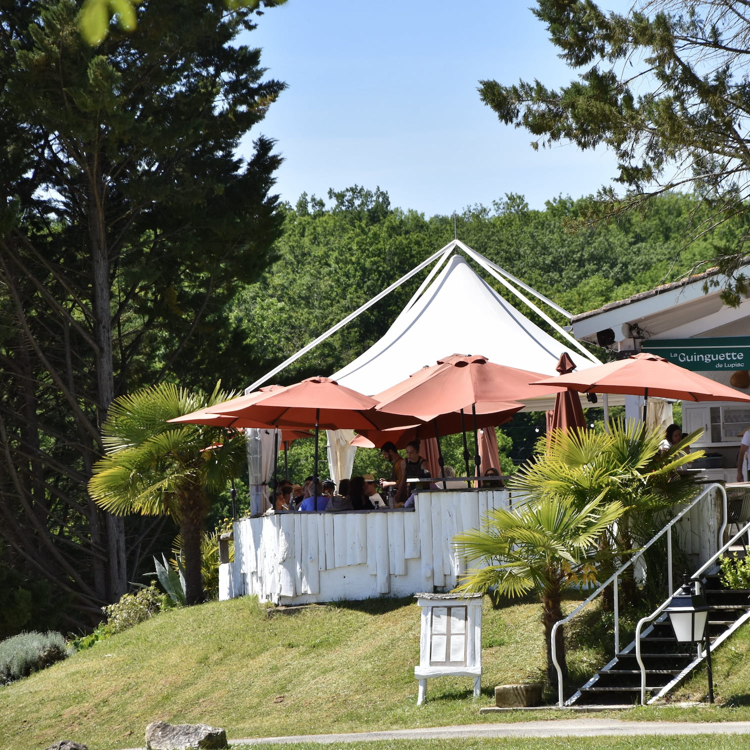 guinguette lac lupiac